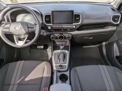 New 2026 Hyundai Venue SEL image 14