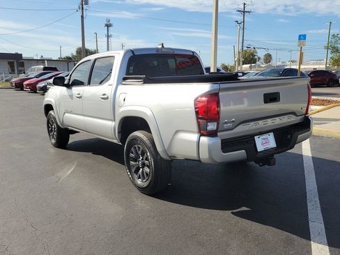 Used 2023 Toyota Tacoma SR image 4