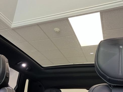 Certified 2024 Cadillac Lyriq Luxury AWD/4WD image 19