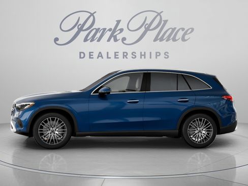 Certified 2026 Mercedes-Benz GLC 300 4MATIC image 6