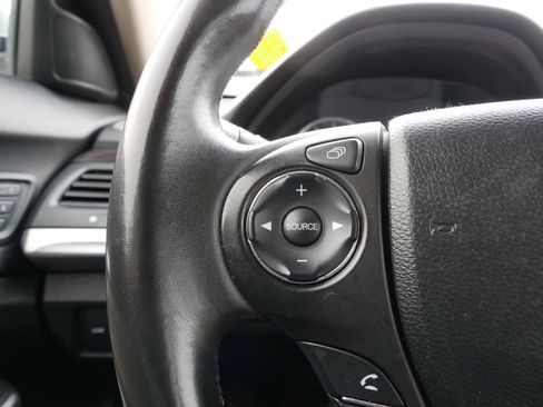 Used 2014 Honda Crosstour EX-L image 22