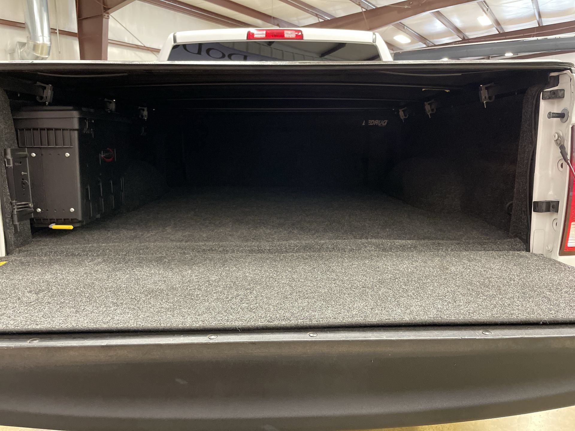 Used 2022 RAM 1500 Tradesman w/ Chrome Appearance Group AWD/4WD image 23