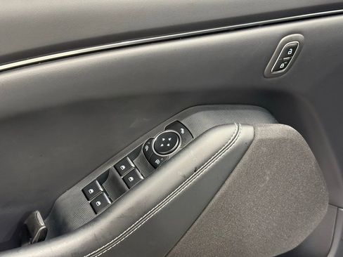 New 2025 Ford Mustang Mach-E Select image 15