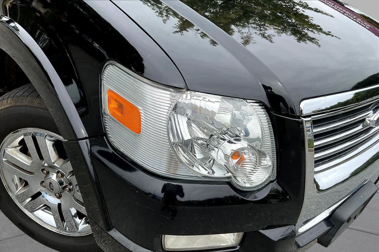 Used 2009 Ford Explorer Limited RWD image 25