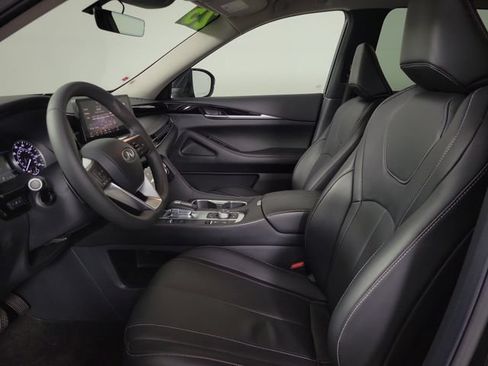 Certified 2025 INFINITI QX60 Pure FWD image 17