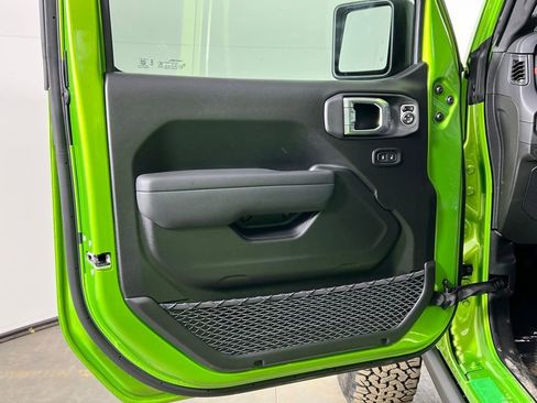 New 2026 Jeep Wrangler Unlimited Rubicon image 20