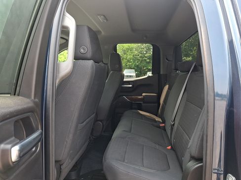 Used 2021 GMC Sierra 1500 Elevation w/ LPO, Elevation Black Package AWD/4WD image 10