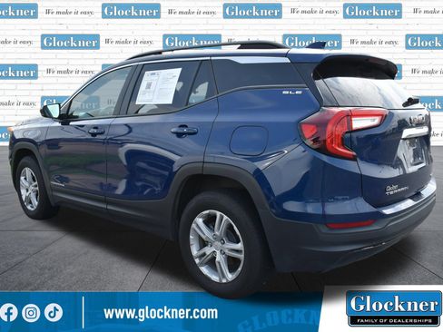 Used 2023 GMC Terrain SLE w/ Driver Convenience Package AWD/4WD image 8