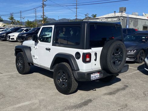 Used 2018 Jeep Wrangler Sport image 11