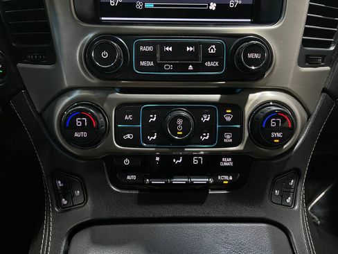 Used 2019 GMC Yukon XL Denali w/ Open Road Package image 24