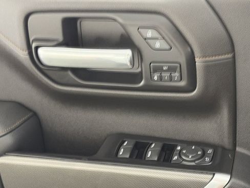Used 2019 GMC Sierra 1500 AT4 w/ AT4 Premium Package AWD/4WD image 16