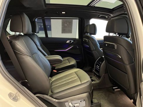 Used 2024 BMW X7 M60i w/ Executive Package AWD/4WD image 33