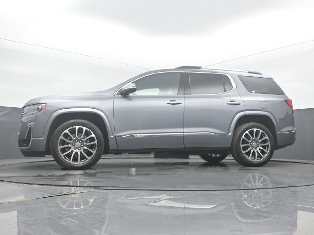 Used 2022 GMC Acadia Denali w/ Denali Ultimate Package AWD/4WD image 48