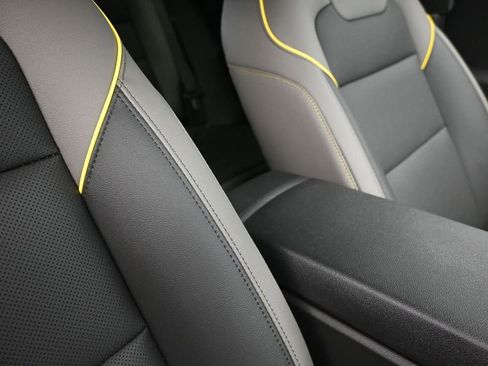 New 2026 Chevrolet Trax ACTIV FWD image 25
