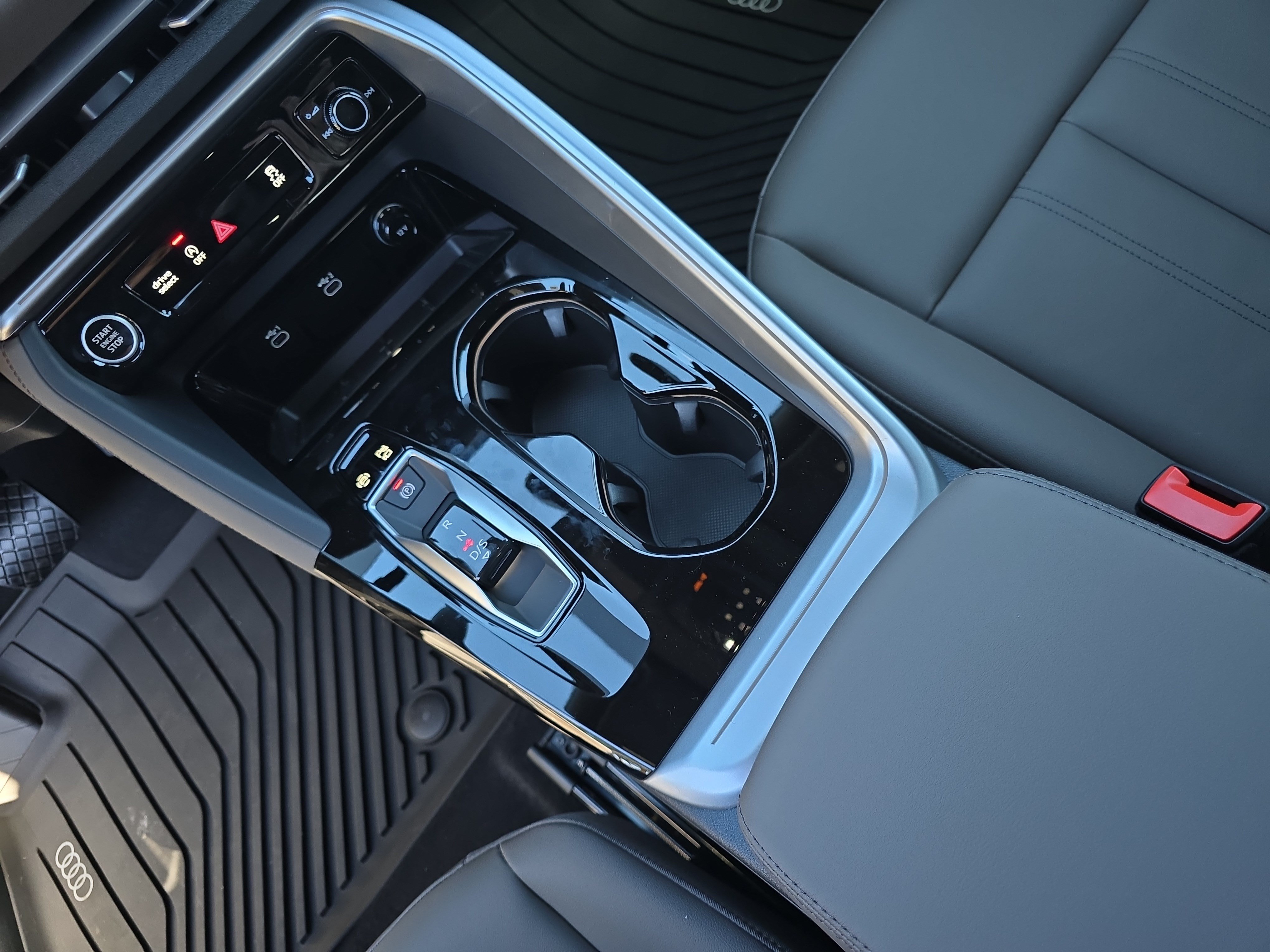 New 2026 Audi Q5 Premium Plus AWD/4WD image 25
