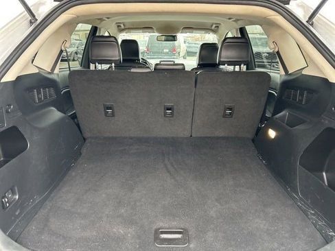 Used 2023 Ford Edge SEL image 34