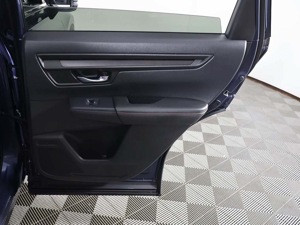 Used 2025 Honda CR-V Sport image 24