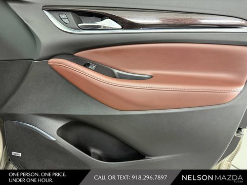 Used 2020 Buick Enclave Avenir w/ Avenir Technology Package FWD image 53