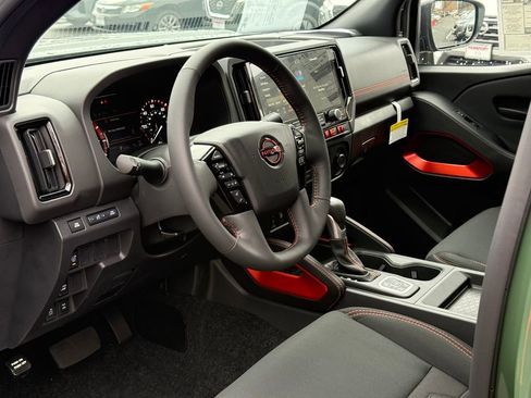 New 2026 Nissan Frontier PRO-4X w/ Tow Package image 7