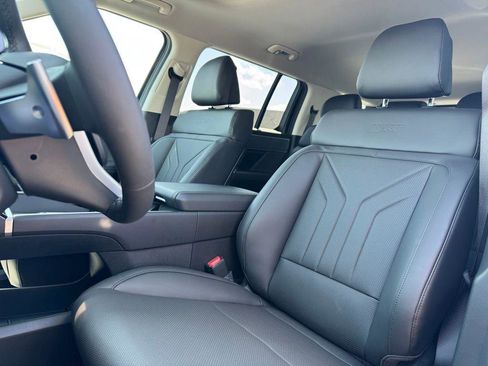 New 2026 Hyundai Santa Fe XRT AWD/4WD image 12