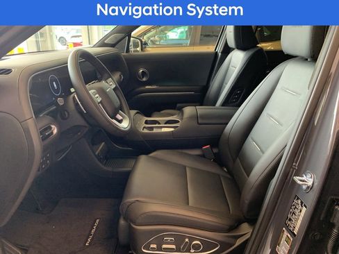 New 2026 Hyundai Palisade Calligraphy AWD/4WD image 3