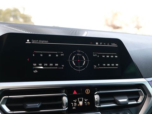 Used 2021 BMW M4 Competition w/ Executive Package image 33