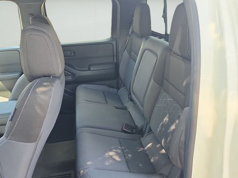 Used 2026 Nissan Frontier SV w/ All-Weather Content Package RWD image 20