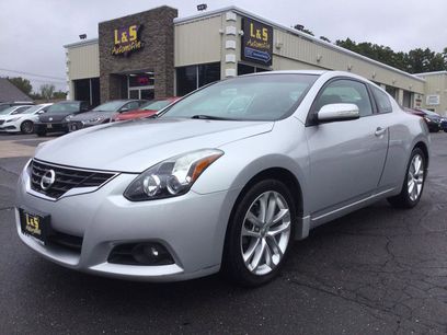 Used 2011 Nissan Altima 3.5 SR w/ Leather Pkg