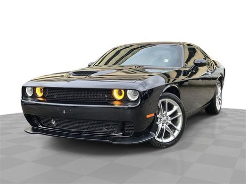 Used 2022 Dodge Challenger GT image 1
