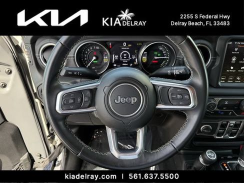 Used 2021 Jeep Wrangler Unlimited Sahara w/ Safety Group AWD/4WD image 32