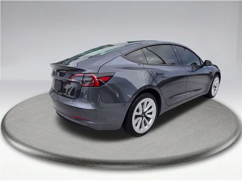 Used 2023 Tesla Model 3 Standard Range RWD image 10