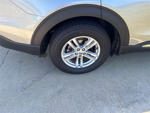 Used 2021 Ford Explorer XLT w/ Equipment Group 202A image 60