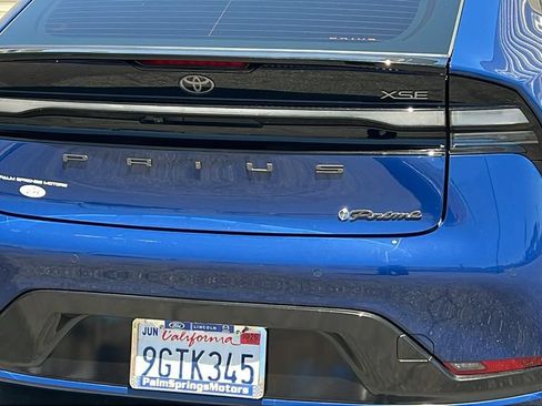 Used 2023 Toyota Prius Prime FWD image 6