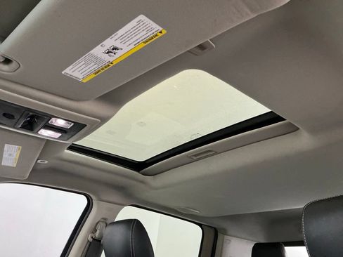 Used 2018 RAM 2500 Laramie w/ Cold Weather Group AWD/4WD image 23
