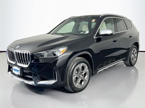 Certified 2023 BMW X1 xDrive28i w/ Premium Package image 2
