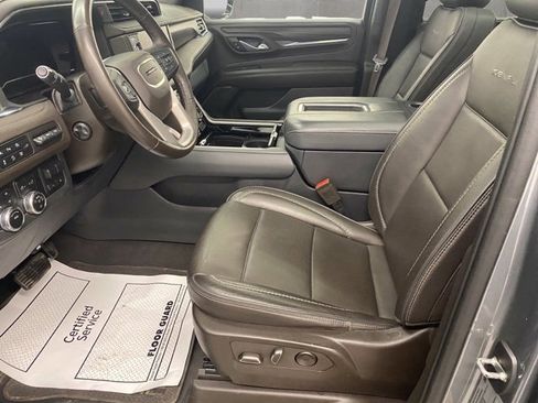 Used 2022 GMC Yukon Denali w/ Max Trailering Package image 12