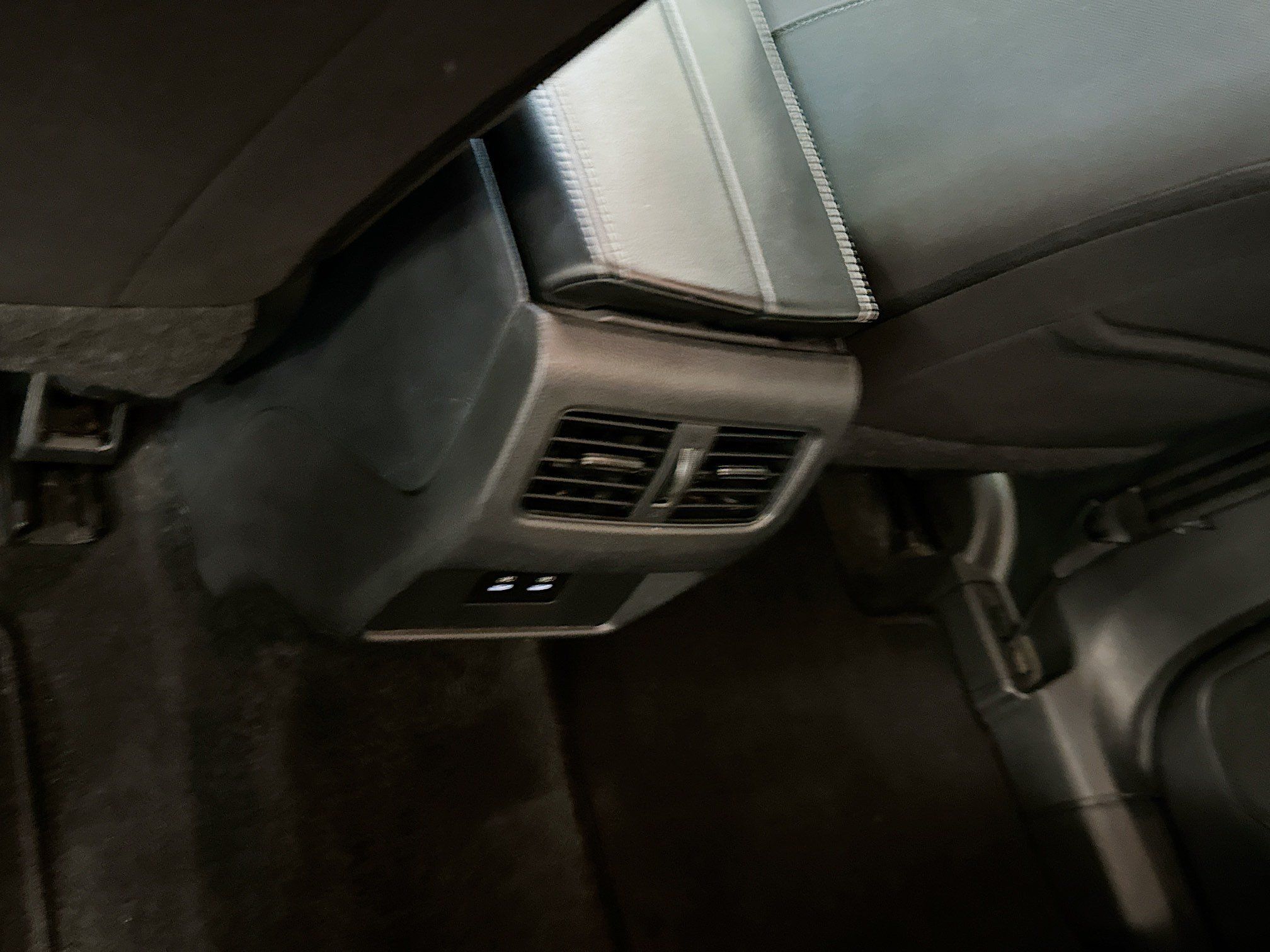 Used 2025 Nissan Rogue SV AWD/4WD image 27