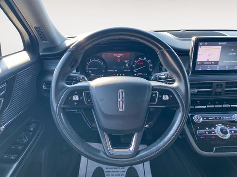 Used 2020 Lincoln Corsair FWD w/ Premium Package image 12