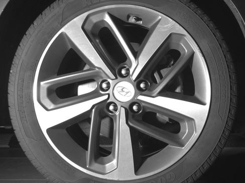 Used 2021 Hyundai Kona Ultimate AWD/4WD image 15
