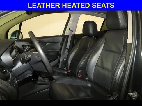 Used 2018 Buick Encore Essence FWD image 3