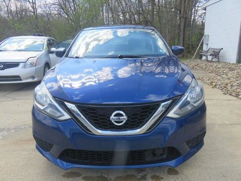 Used 2018 Nissan Sentra SV FWD image 2