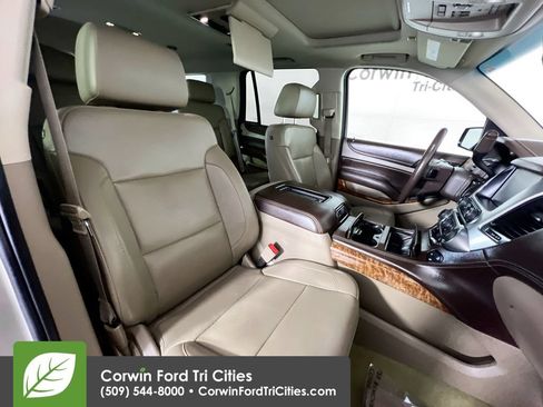 Used 2016 Chevrolet Tahoe LTZ AWD/4WD image 17
