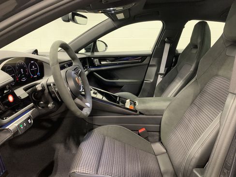 New 2026 Porsche Panamera 4 AWD/4WD image 15