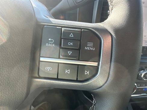 New 2026 Ford F250 Lariat w/ Black Appearance Package image 22