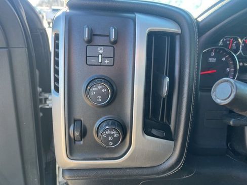 Used 2014 GMC Sierra 1500 SLT w/ SLT Crew Cab Value Package image 28