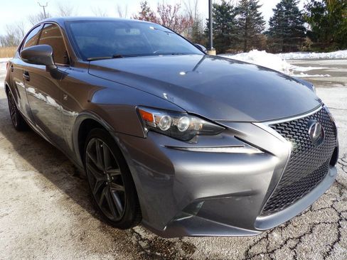 Used 2016 Lexus IS 350 AWD w/ F Sport Package image 10