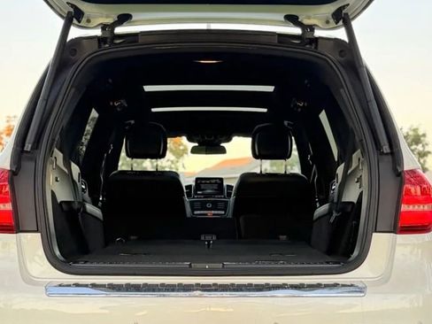 Used 2017 Mercedes-Benz GLS 550 4MATIC image 13