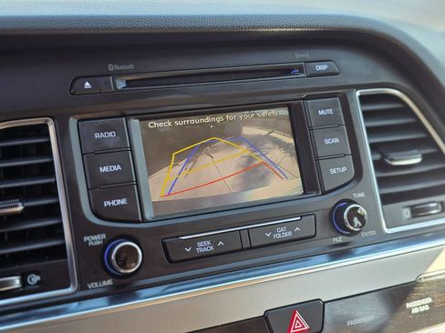 Used 2016 Hyundai Sonata SE image 34