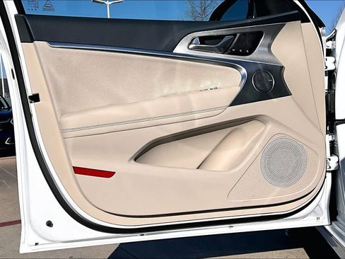 Used 2026 Genesis G70 2.5T Prestige image 20