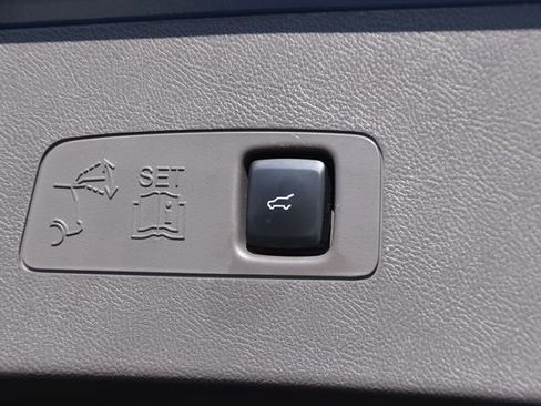 Used 2024 Lincoln Corsair Reserve w/ Equipment Group 201A image 24